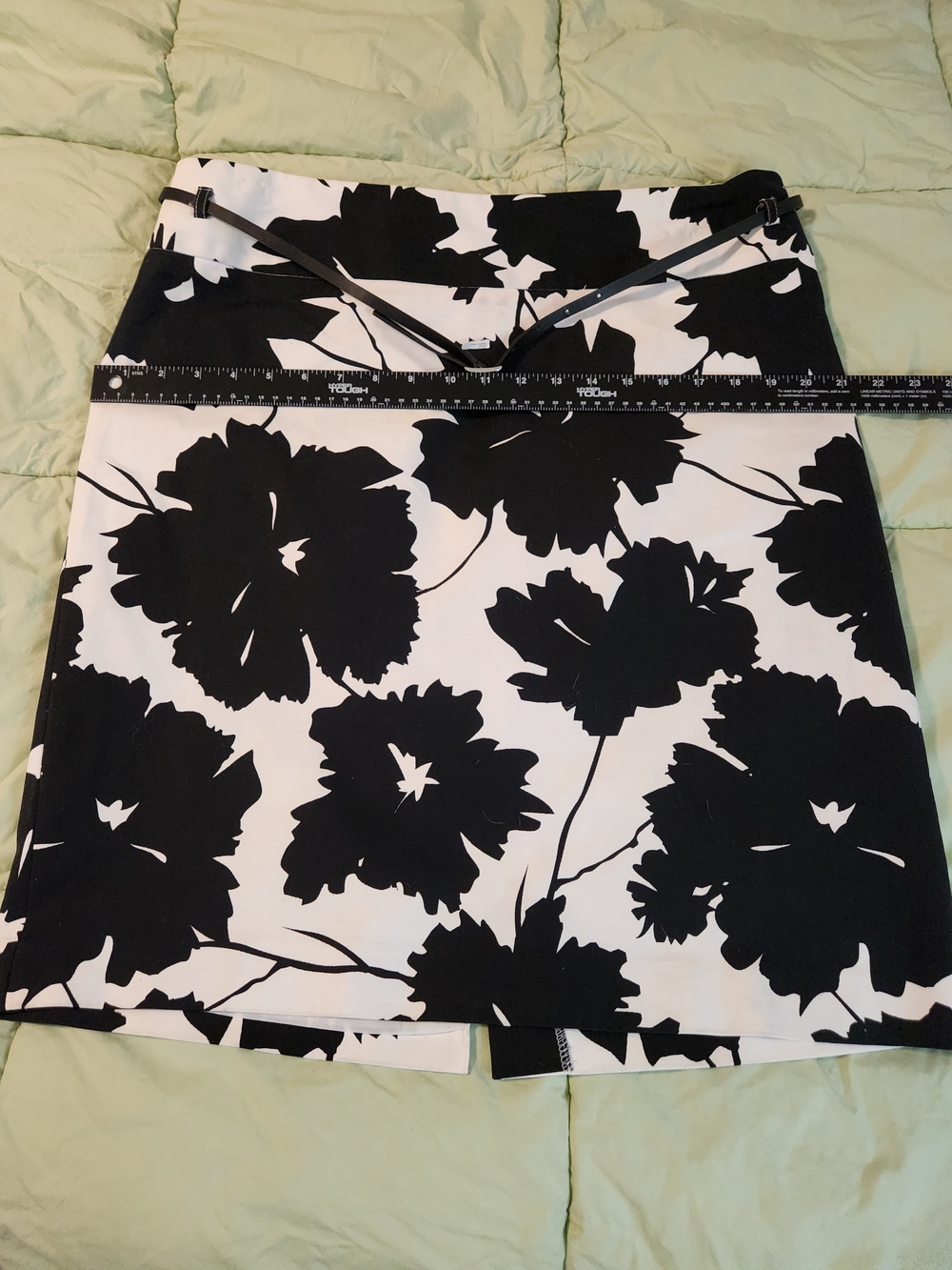 Liz Claiborne Black and White Floral Mini Skirt